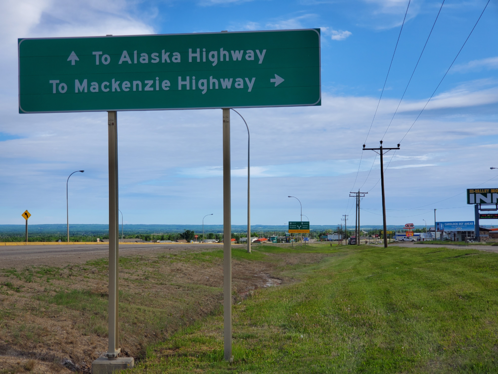 Divergence of two major Canadian Northwest routes