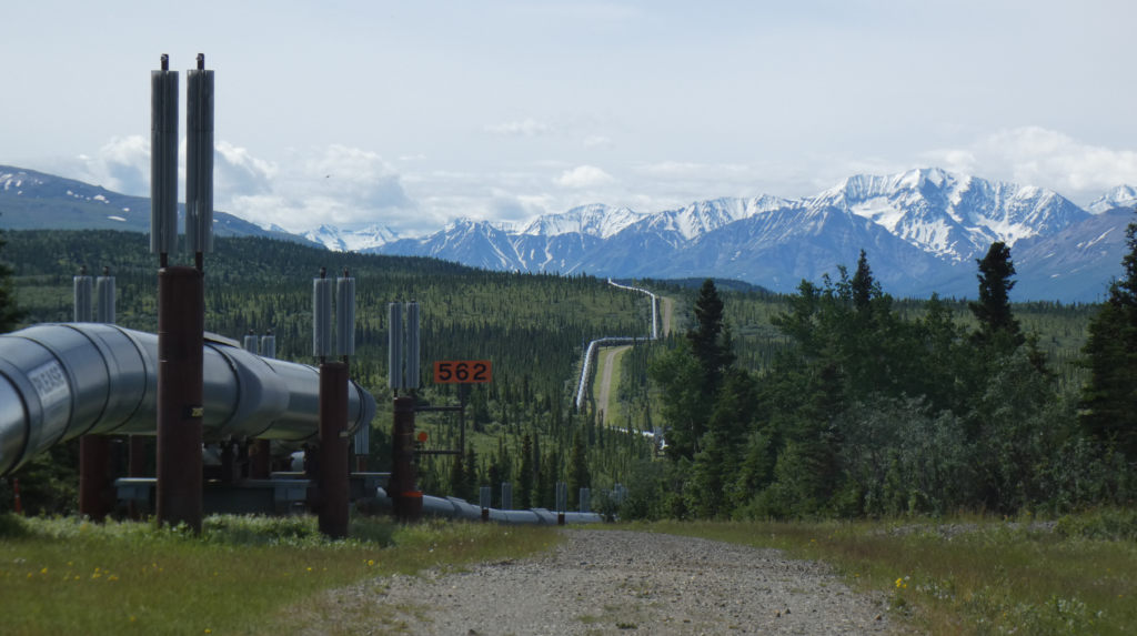 Trans Alaska Pipeline heading for the Alaska Range