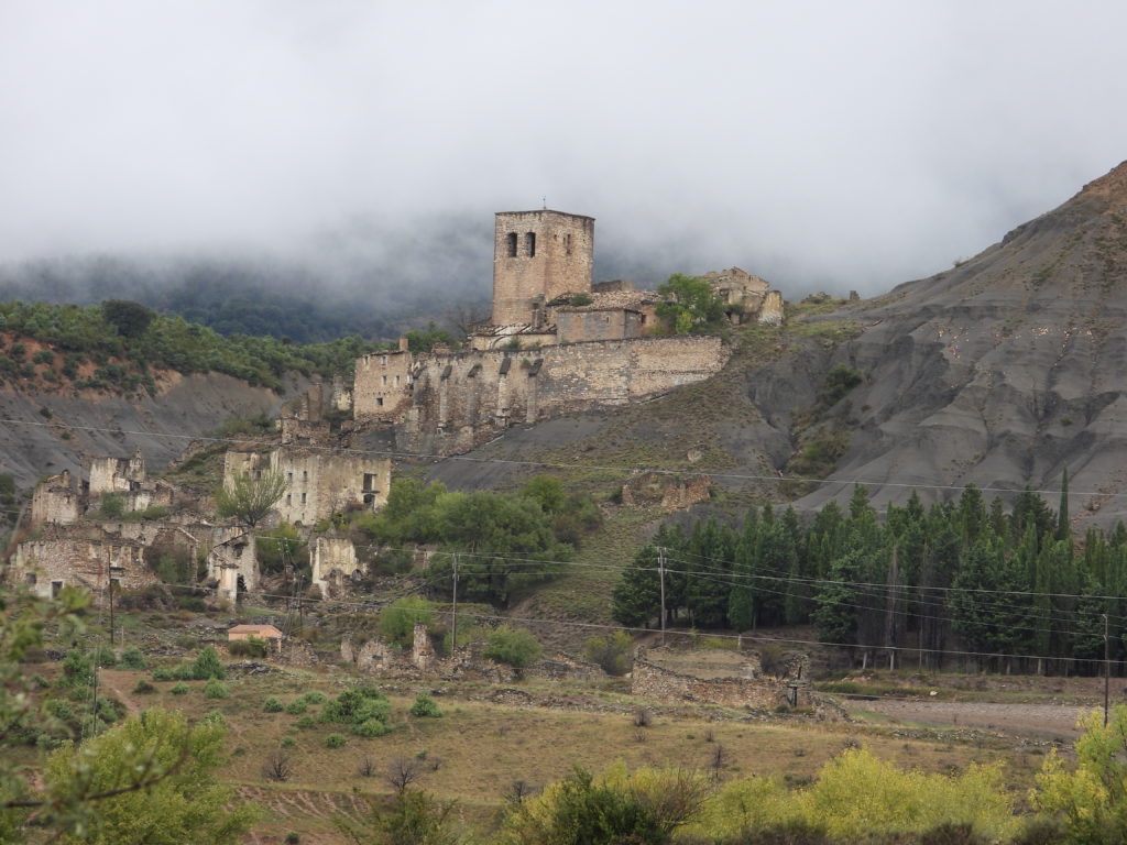 Escó, not drowned and yet abandoned due to reservoir construction.