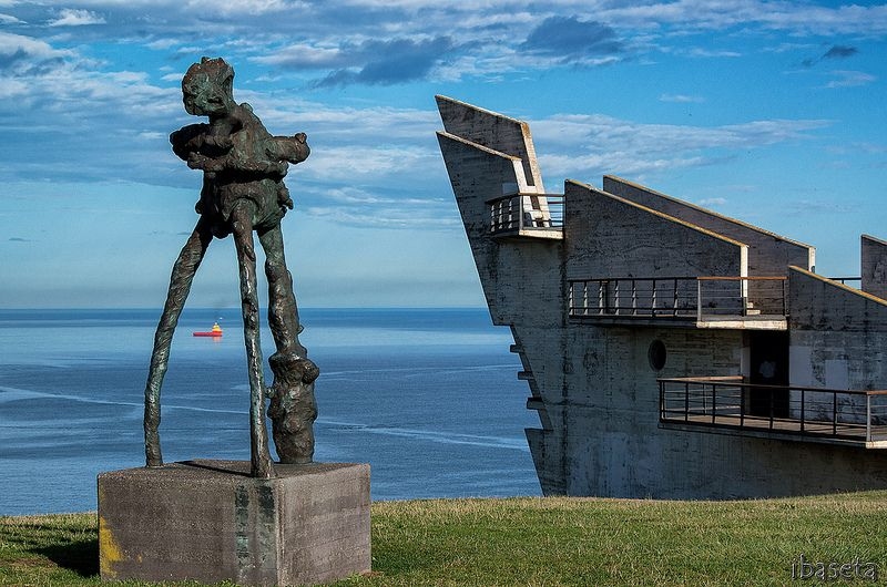 Ship-shaped Observation Tower