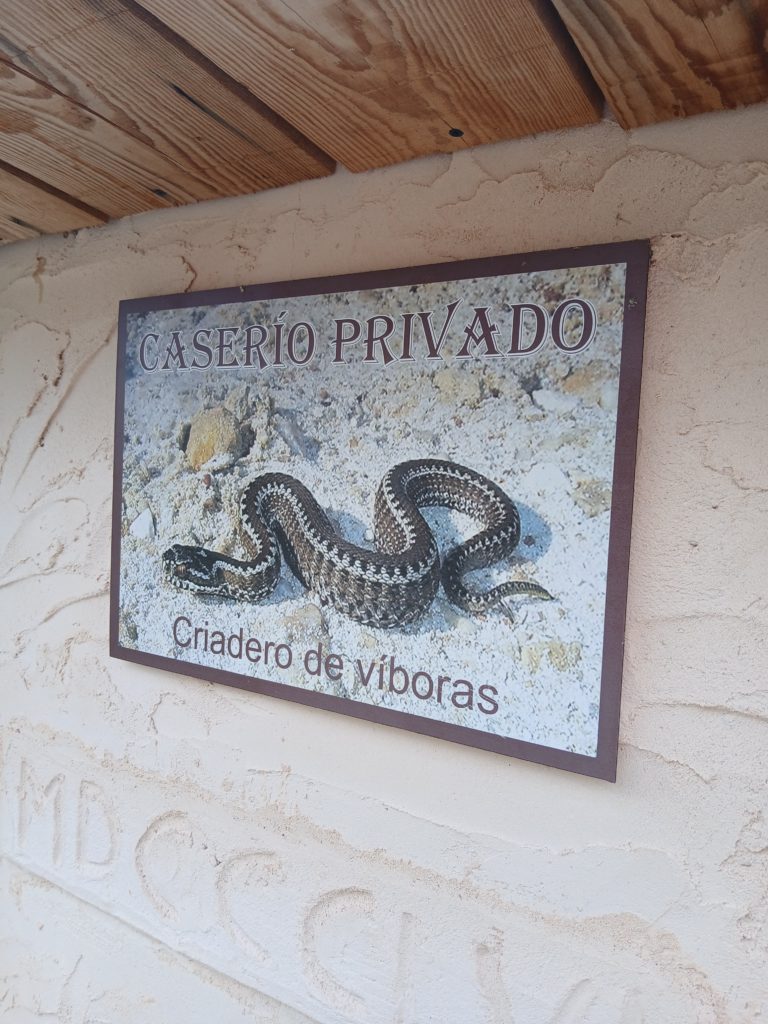 Very effective No Trespassing sign: "Private Farmhouse. Snake Nursery."