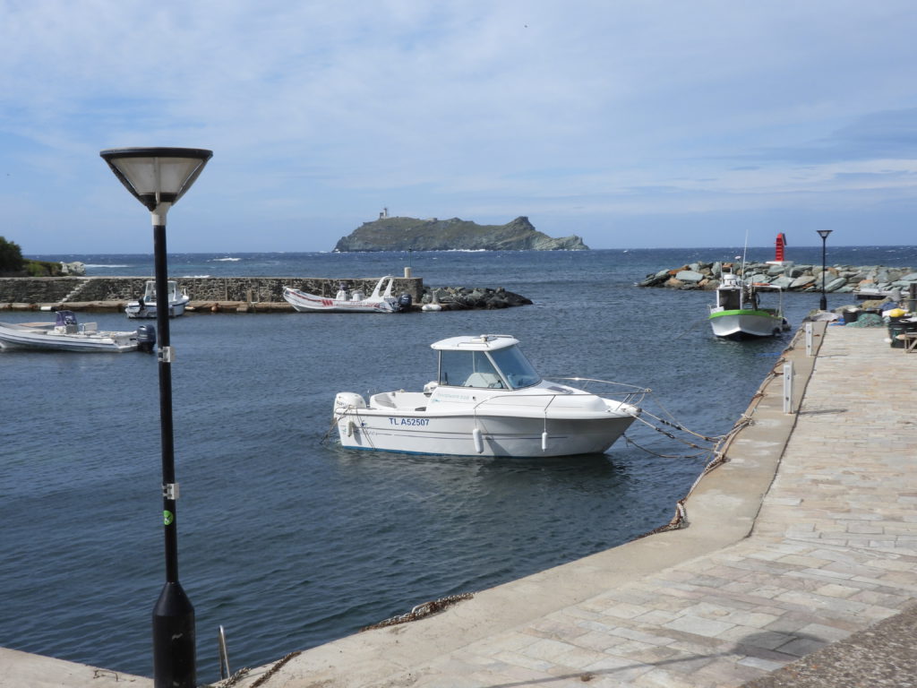 Barcaggio harbor